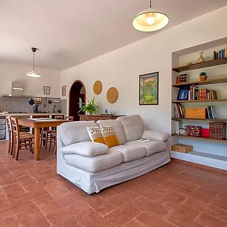 Elighe Otel 4*